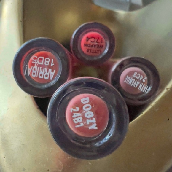 ColourPop BEAUTY BUNDLE! 😃 - Picture 6 of 16